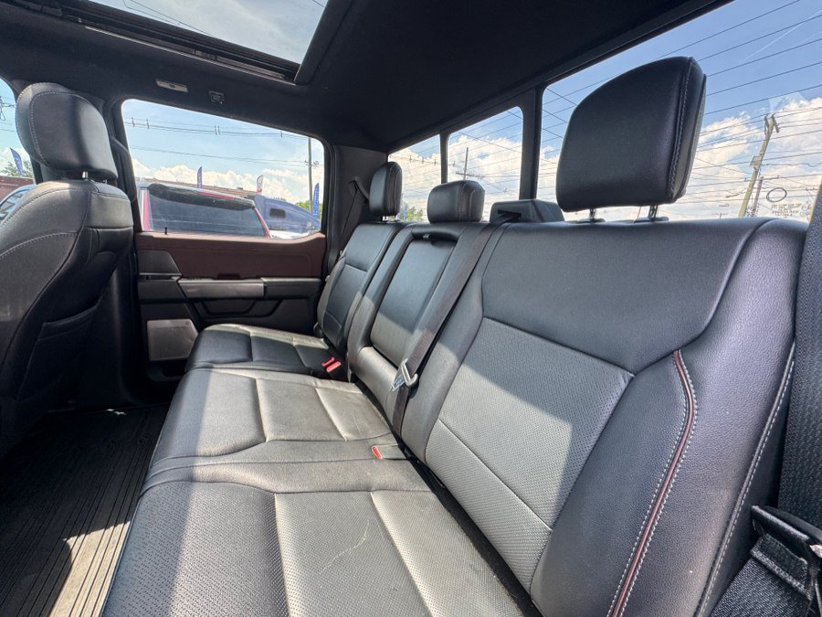 Used 2021 Ford F150 Lariat w/ Luxury Package w/ Equipment Group 502A High AWD/4WD image 29