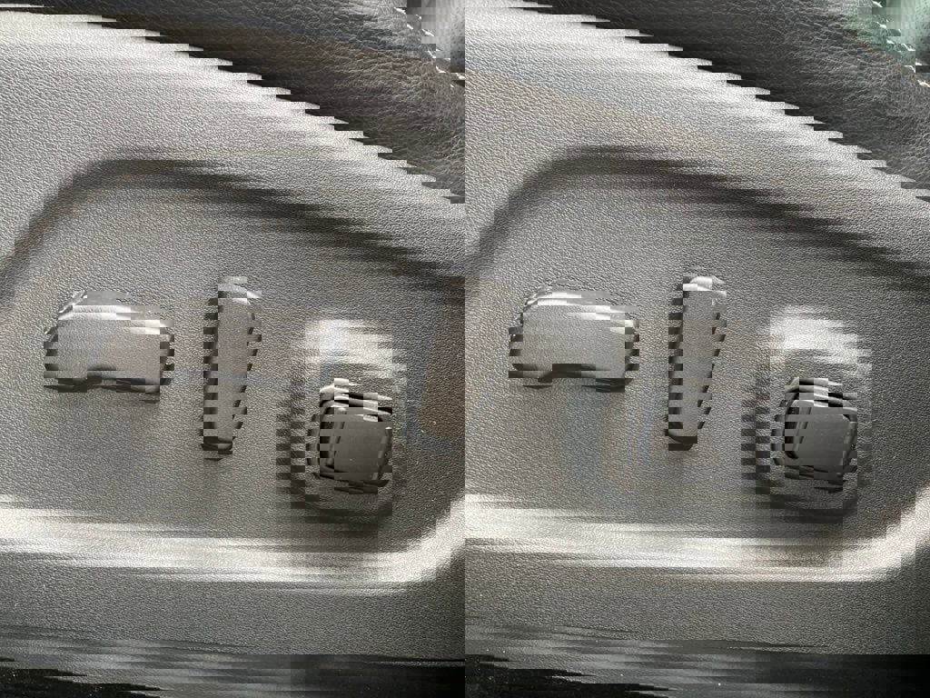 Used 2024 Nissan Murano SL image 11