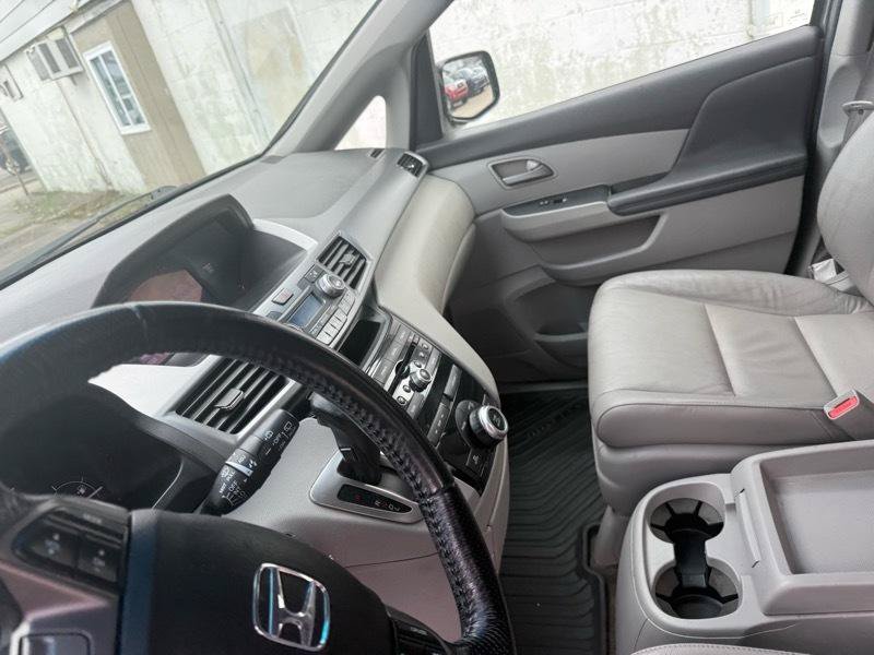 Used 2012 Honda Odyssey EX-L image 8
