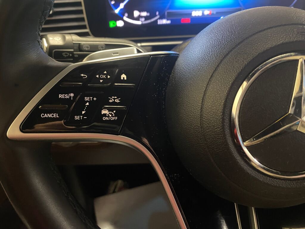 Certified 2024 Mercedes-Benz GLE 350 4MATIC image 9