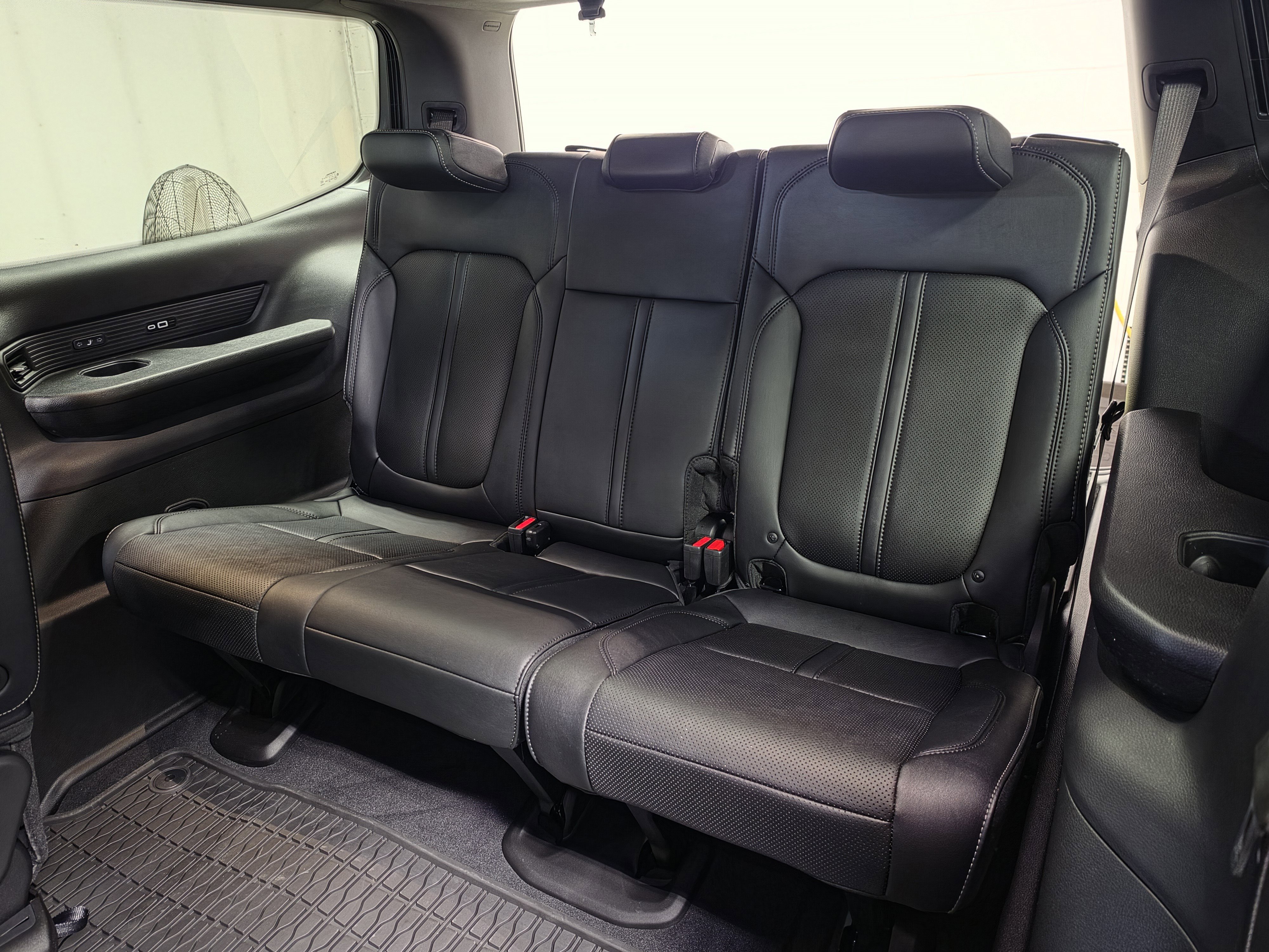 New 2026 Jeep Grand Wagoneer Limited AWD/4WD image 15