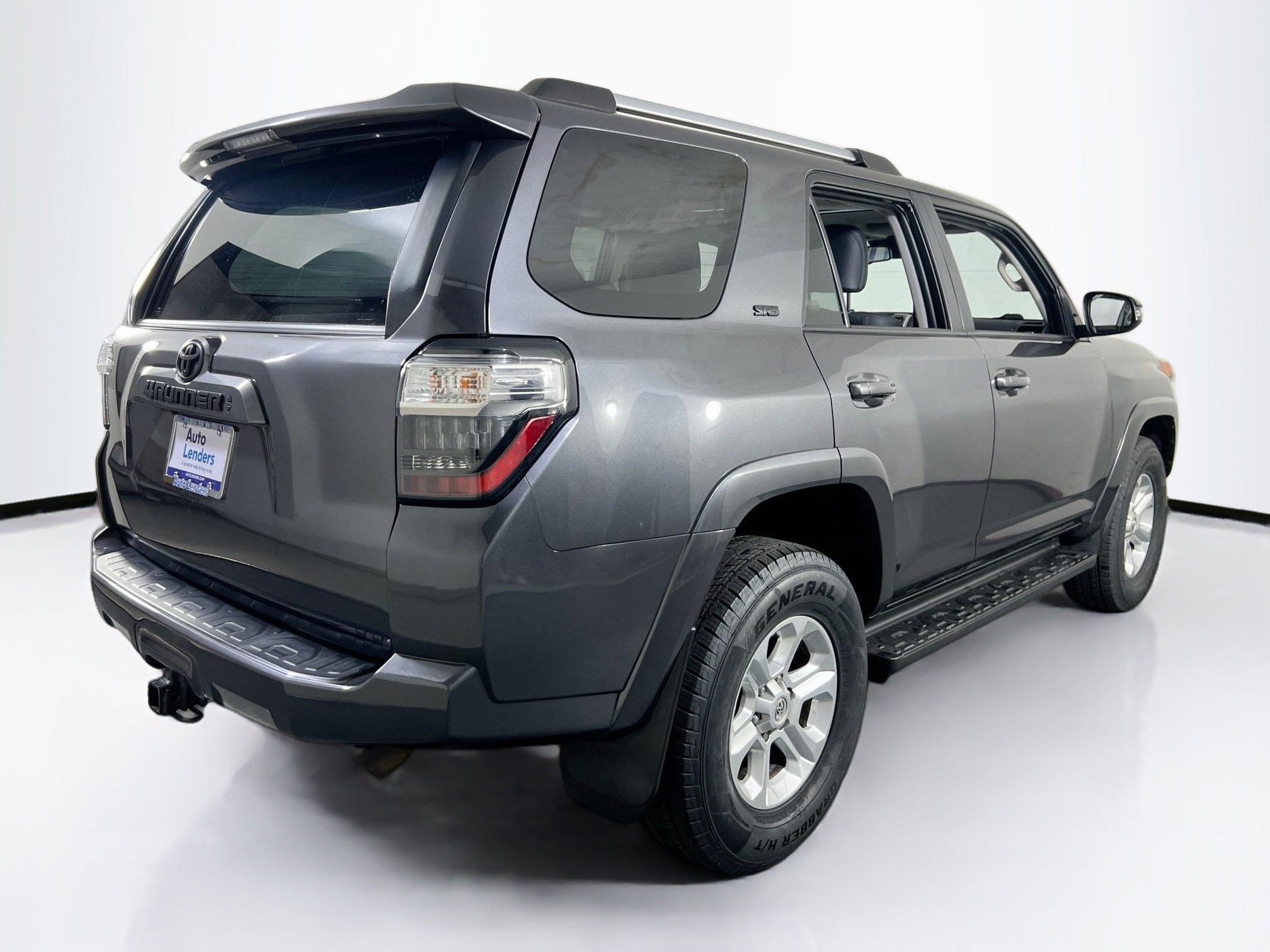 Used 2020 Toyota 4Runner SR5 Premium image 5