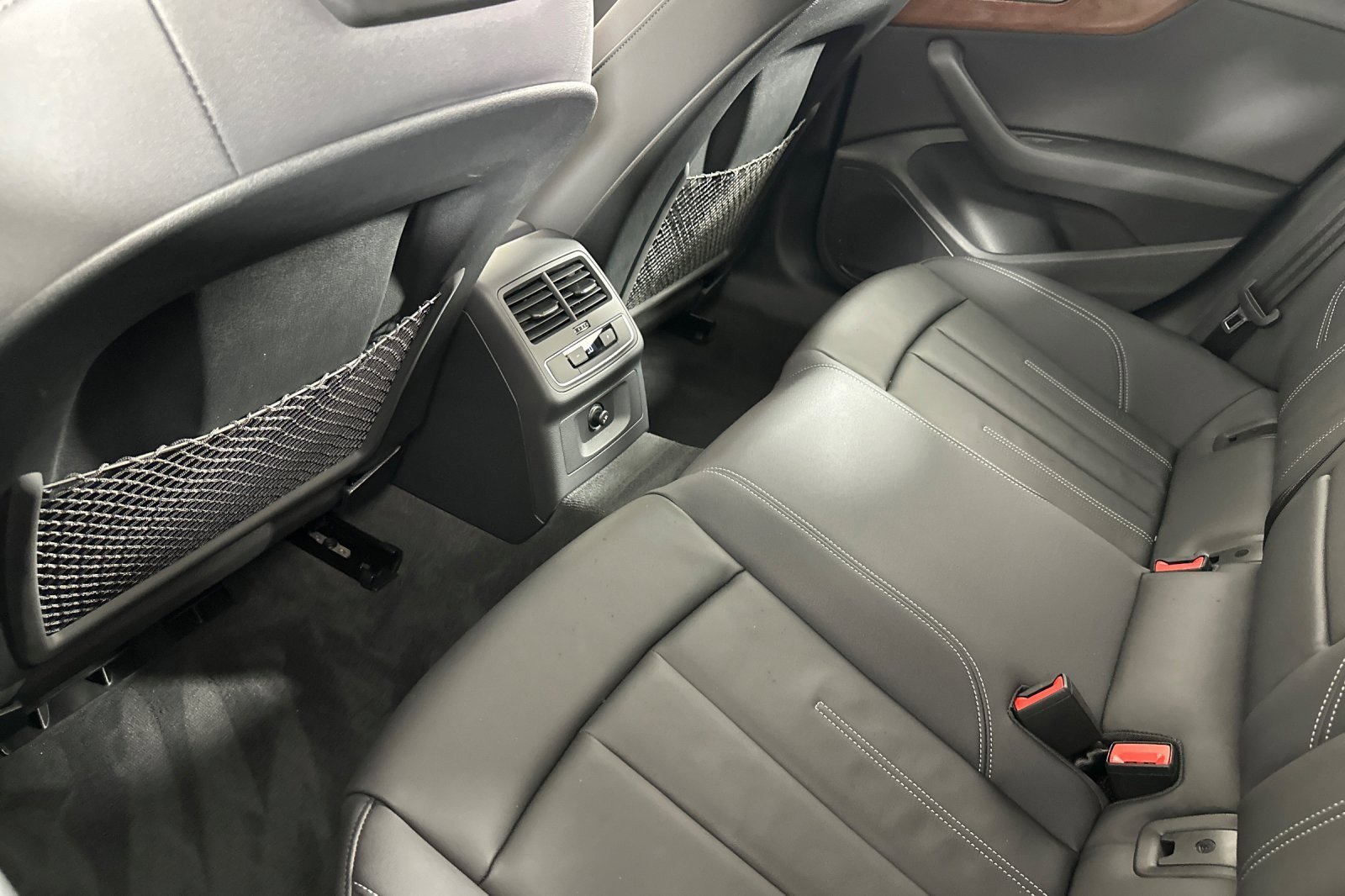 Used 2022 Audi A5 2.0T Premium image 11