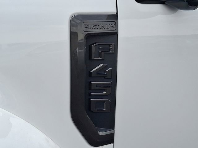 Used 2022 Ford F450 Platinum w/ FX4 Off-Road Package image 23
