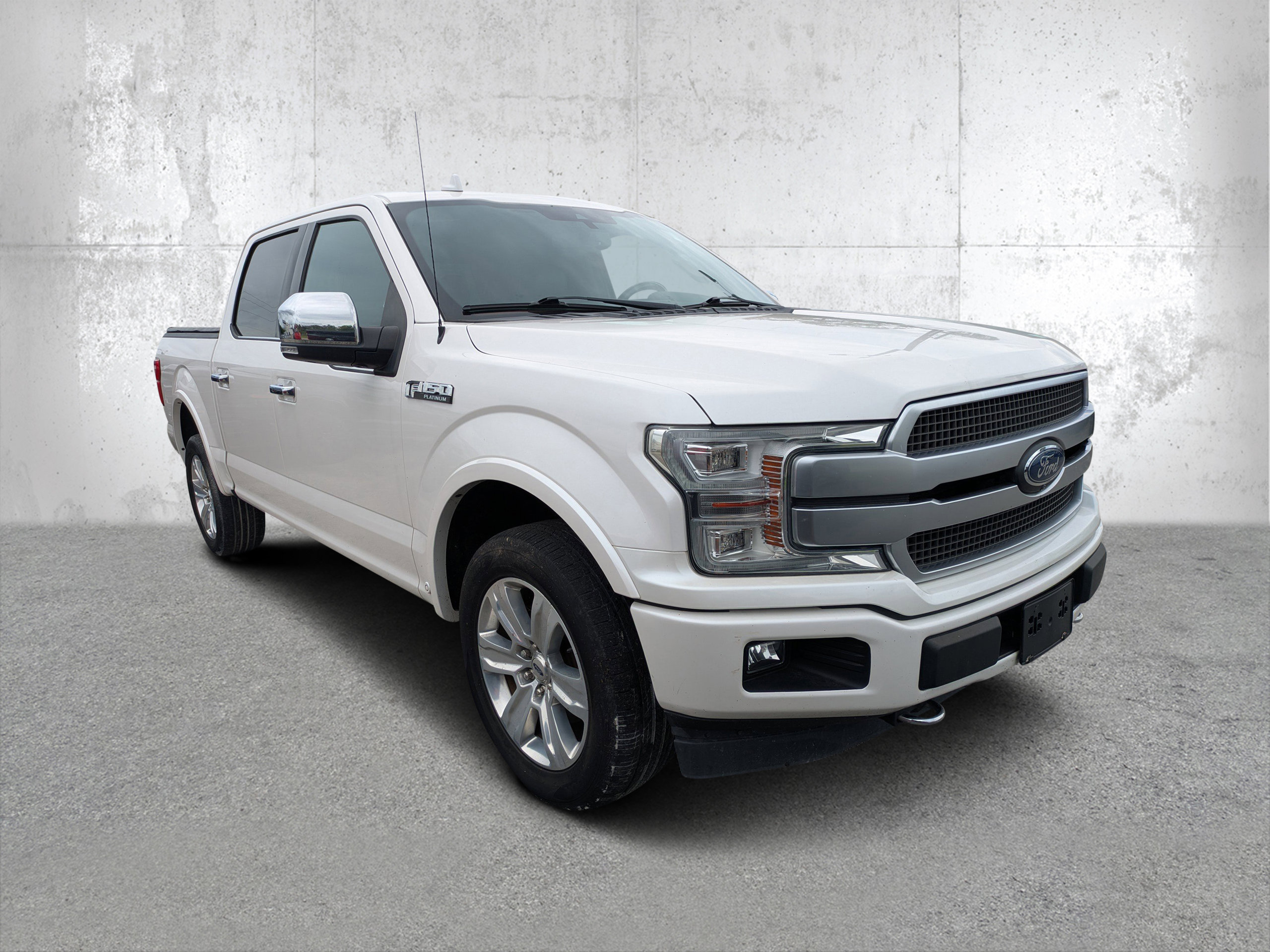 Used 2019 Ford F150 Platinum w/ Equipment Group 701A Luxury AWD/4WD image 1
