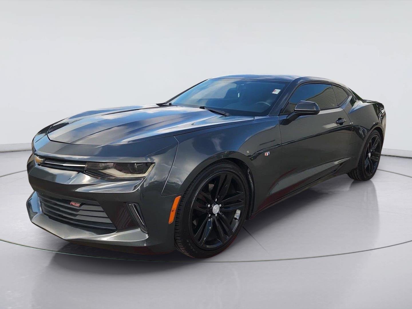 Certified 2018 Chevrolet Camaro LT w/ RS Package RWD image 4