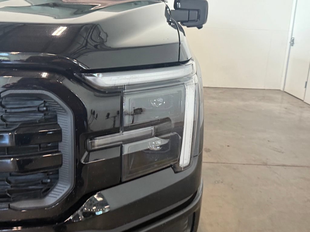 Used 2025 Ford F150 Lariat w/ FX4 Off-Road Package AWD/4WD image 17