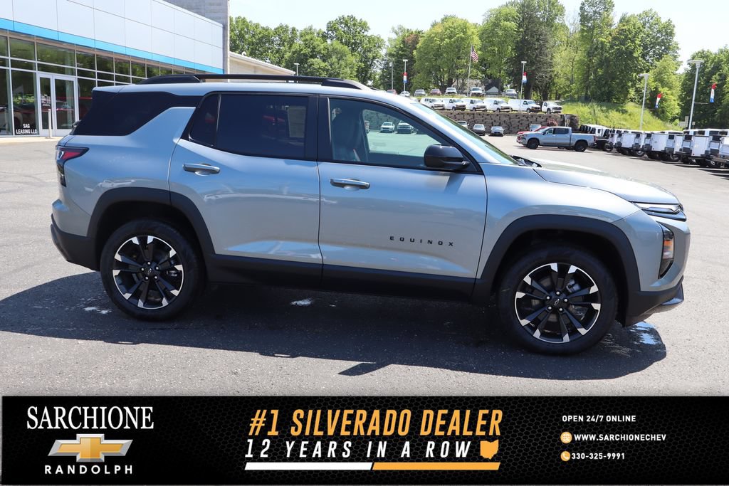 New 2026 Chevrolet Equinox RS w/ Convenience Package III AWD/4WD image 1