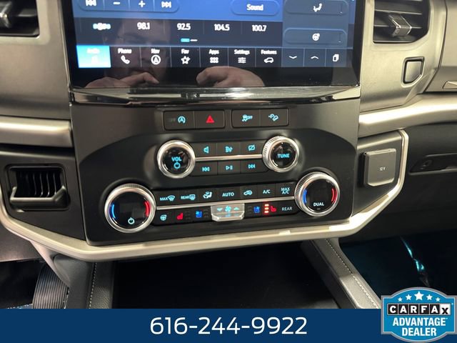 Used 2024 Ford Expedition XLT image 3