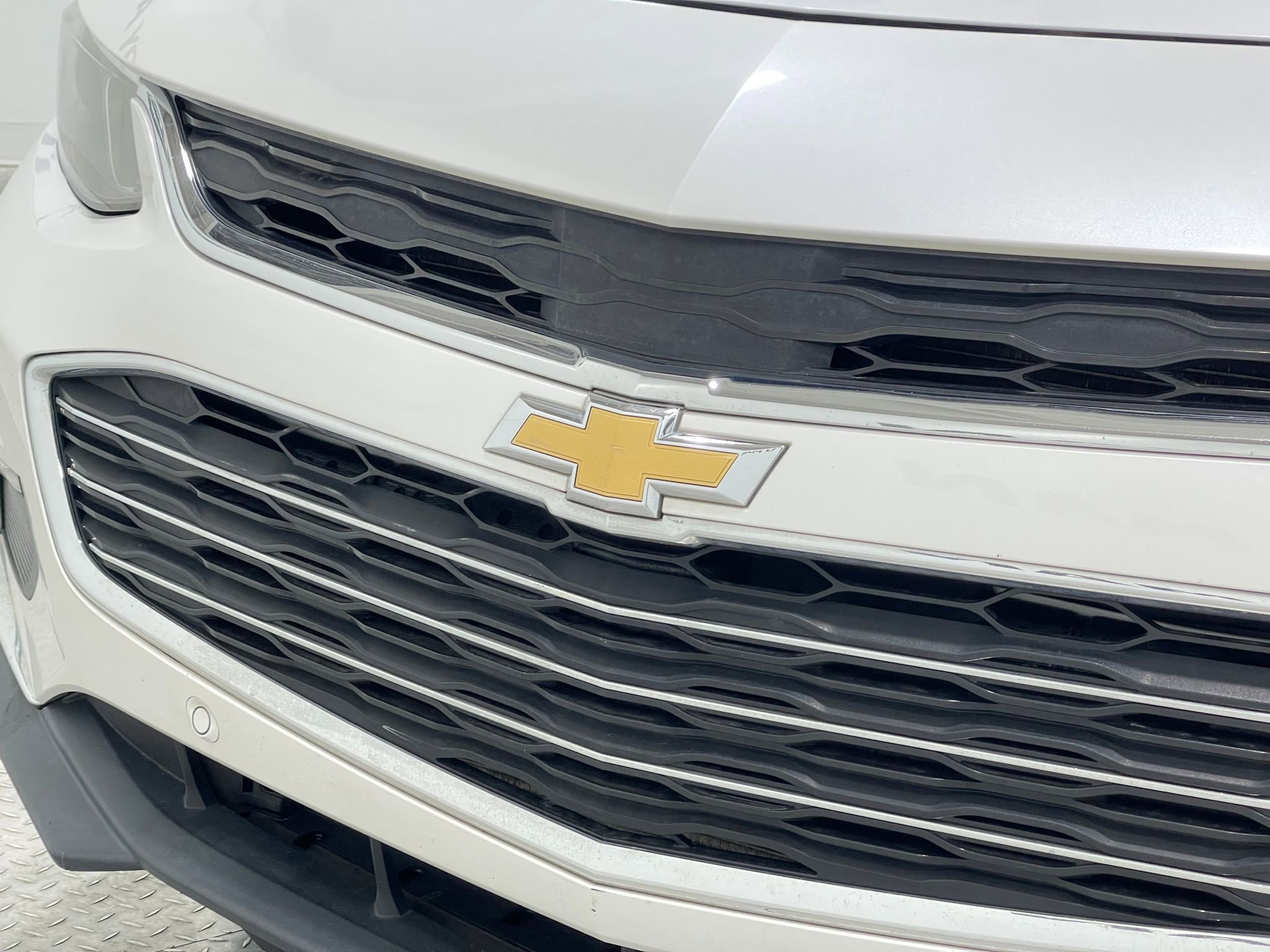 Used 2017 Chevrolet Malibu Premier w/ Premier Sun and Wheel Package image 39