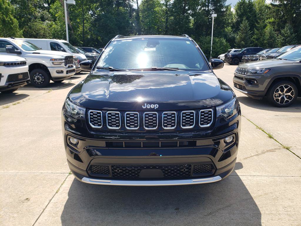New 2026 Jeep Compass Limited w/ Sun, Sound & Navigation Group AWD/4WD image 2