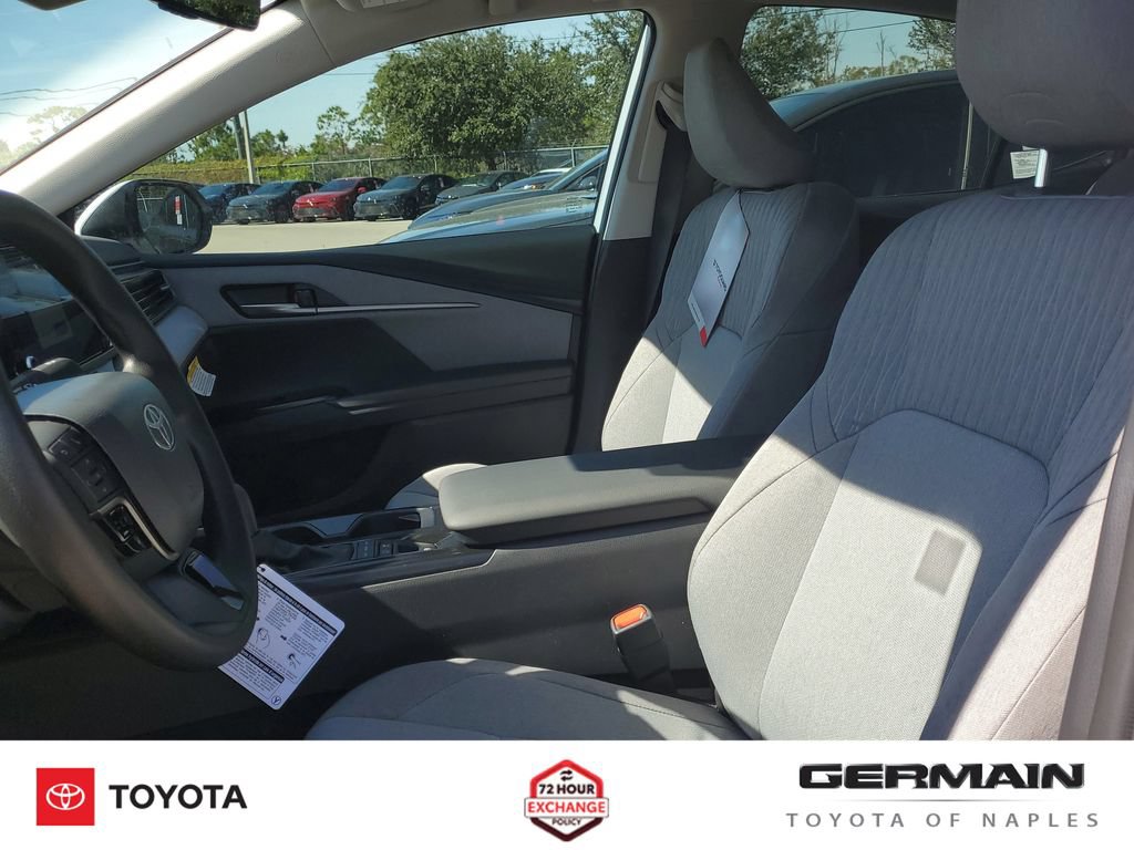 New 2026 Toyota Camry LE w/ Convenience Package FWD image 18