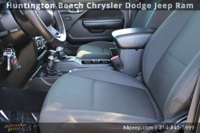 Used 2022 Jeep Gladiator Willys image 34