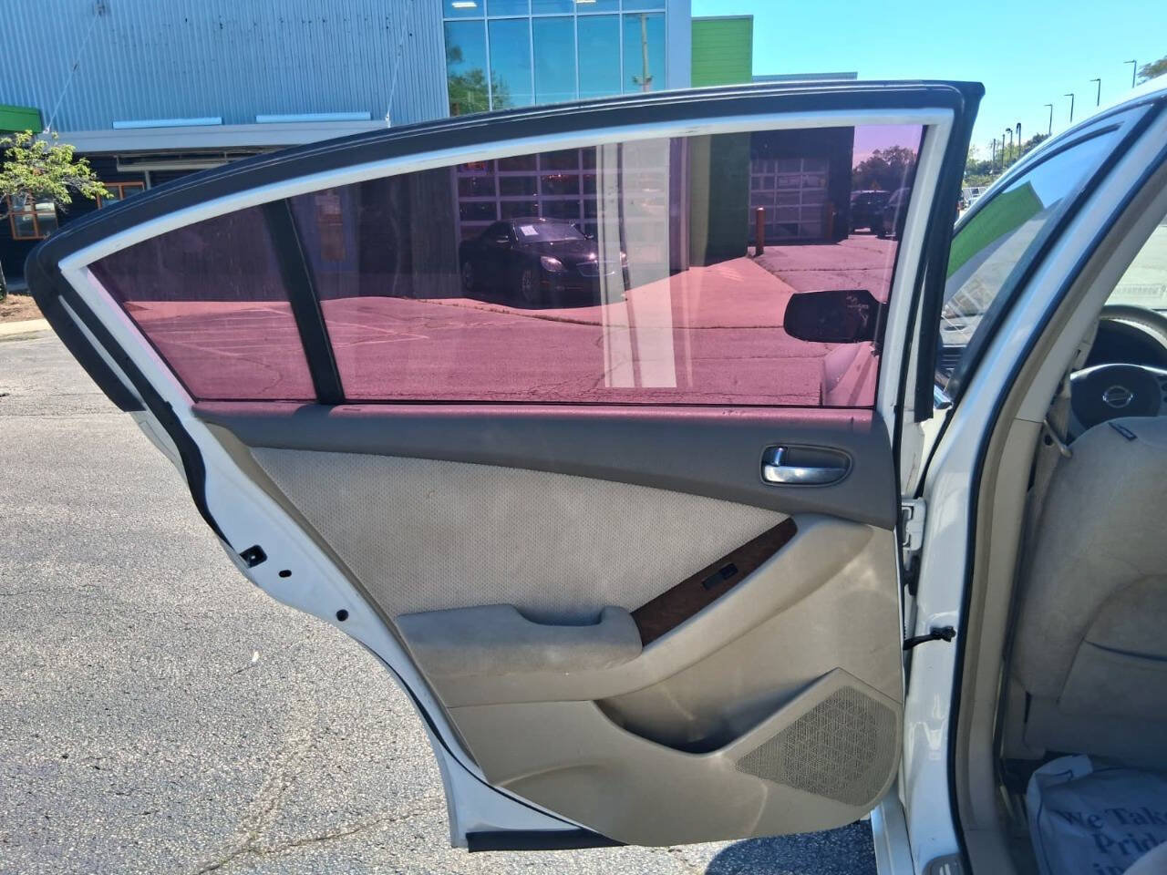 Used 2008 Nissan Altima 2.5 S w/ Convenience Plus Pkg FWD image 4