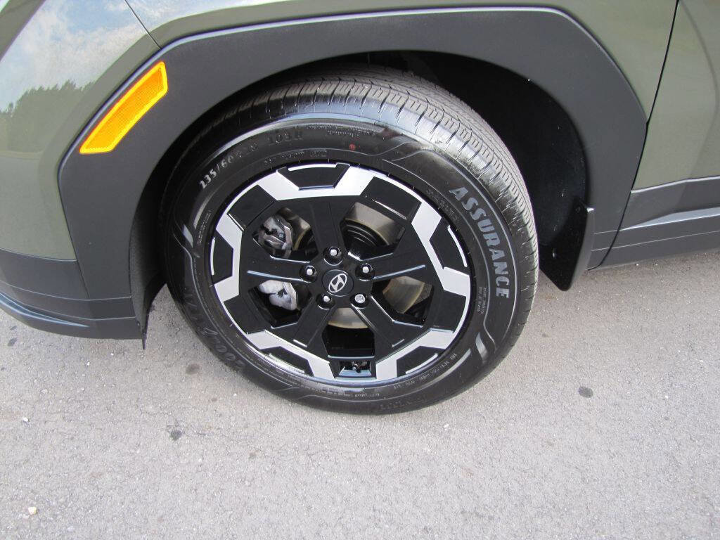 Used 2025 Hyundai Santa Fe SEL image 24