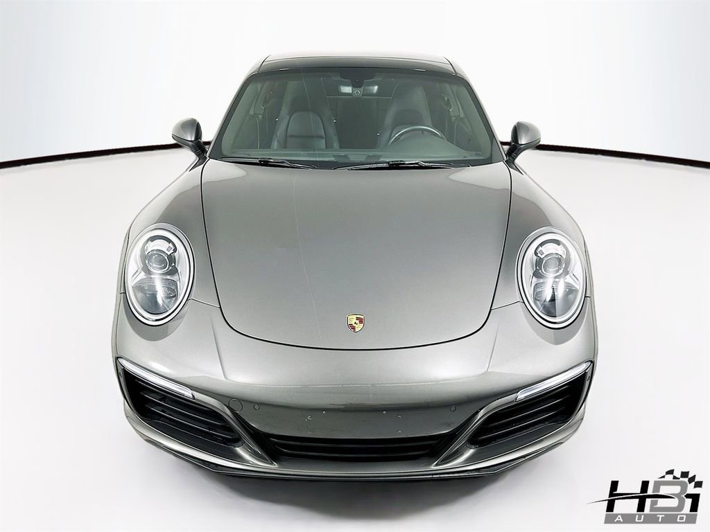 Used 2018 Porsche 911 Carrera RWD image 3