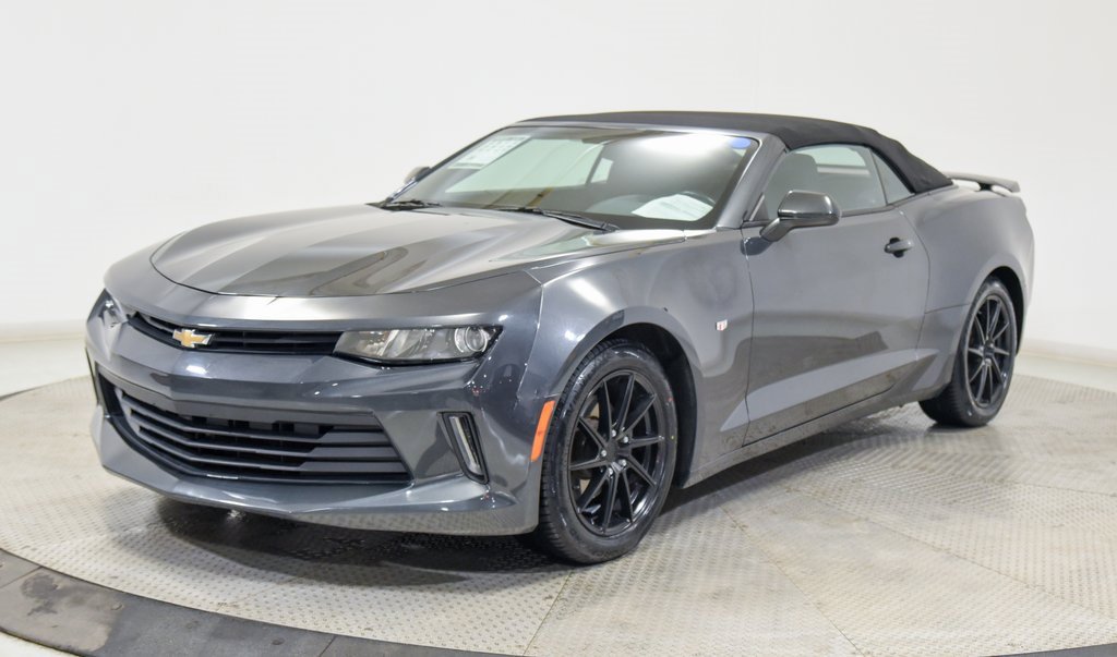 Used 2018 Chevrolet Camaro LT image 6