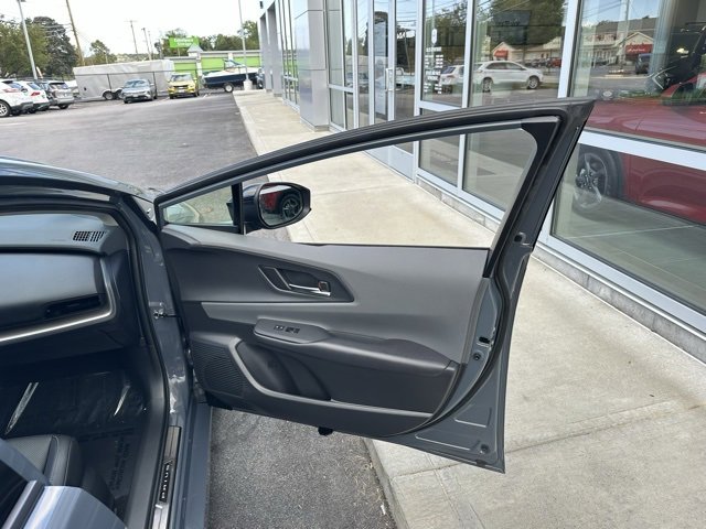 Used 2024 Toyota Prius Limited image 37