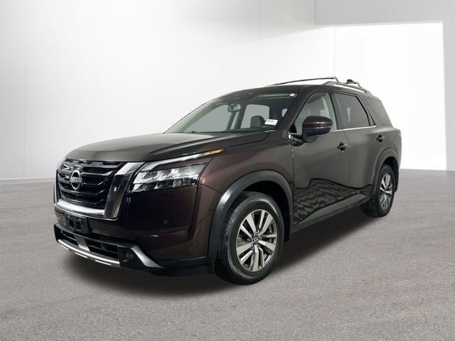 Used 2022 Nissan Pathfinder SL image 1