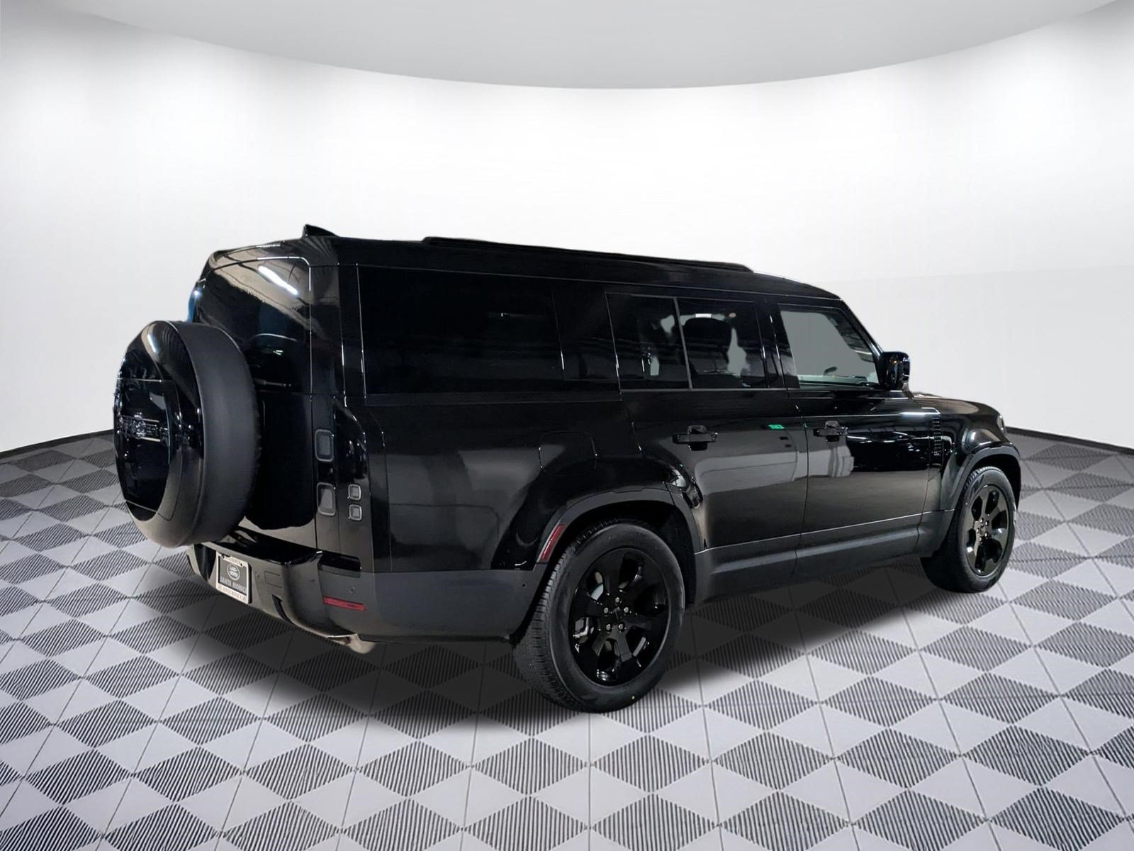 New 2026 Land Rover Defender 130 S AWD/4WD image 8