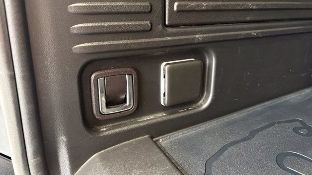 Used 2024 GMC Hummer EV 3X AWD/4WD image 7