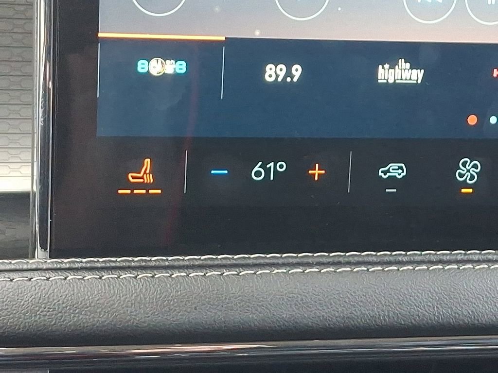 Certified 2024 Lincoln Corsair AWD image 25