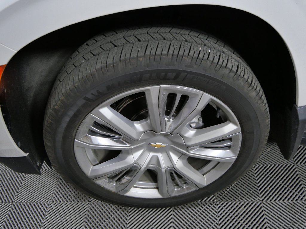Used 2021 Chevrolet Suburban High Country AWD/4WD image 9