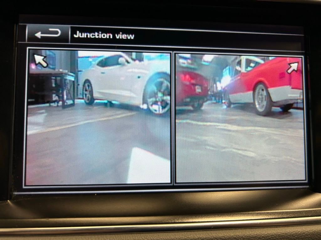 Used 2014 Land Rover Range Rover Sport HSE image 20