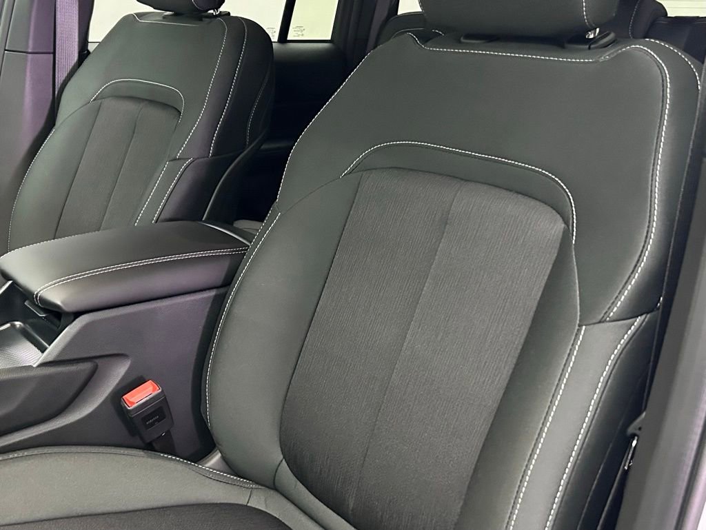 New 2025 Jeep Grand Cherokee Laredo X w/ Trailer Tow Package image 17