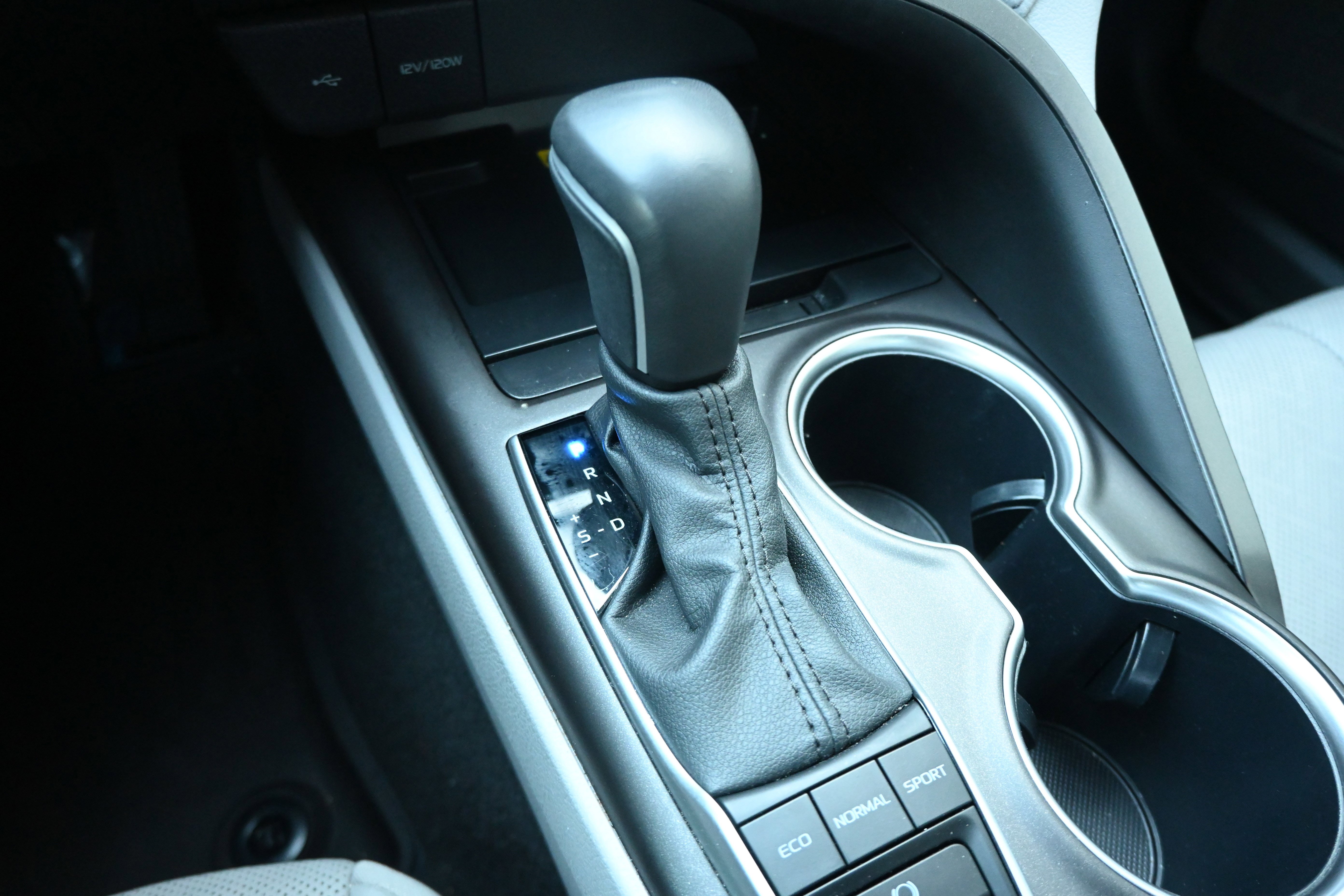 Used 2024 Toyota Camry XLE image 27