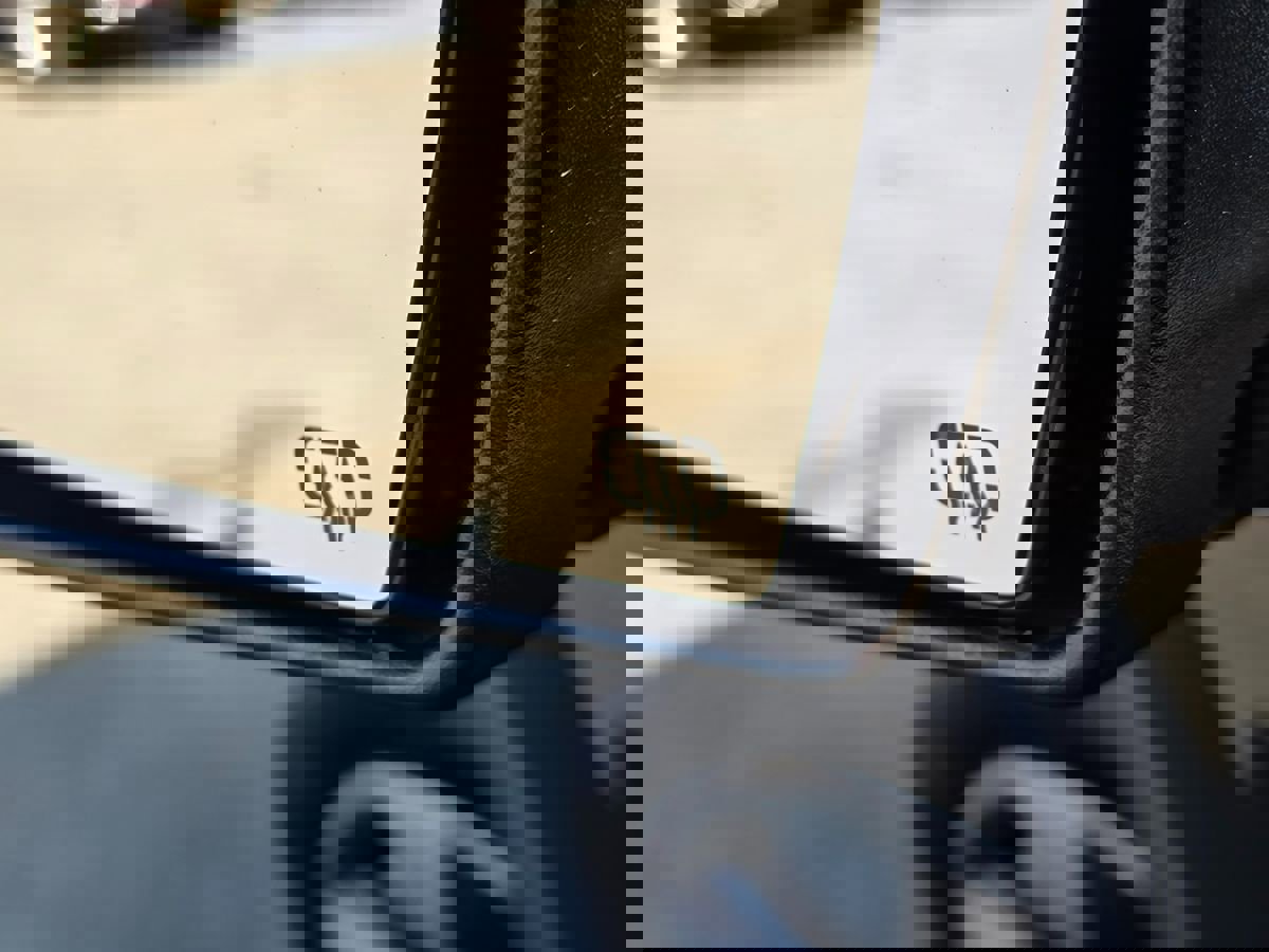 Used 2019 Jeep Cherokee Limited image 26