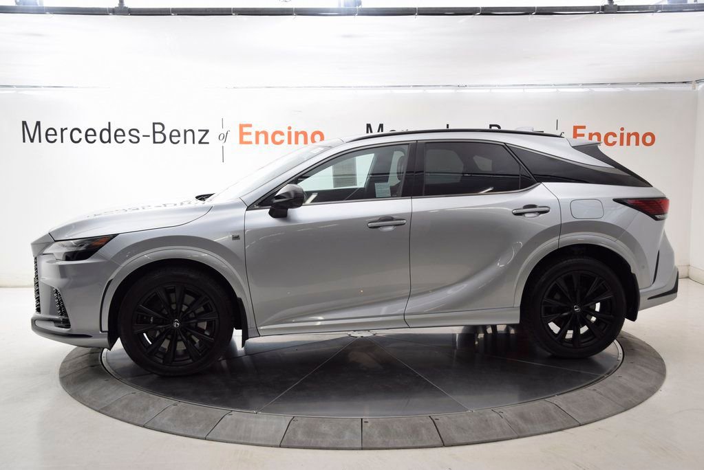 Used 2024 Lexus RX 500h F Sport w/ Convenience Package image 3