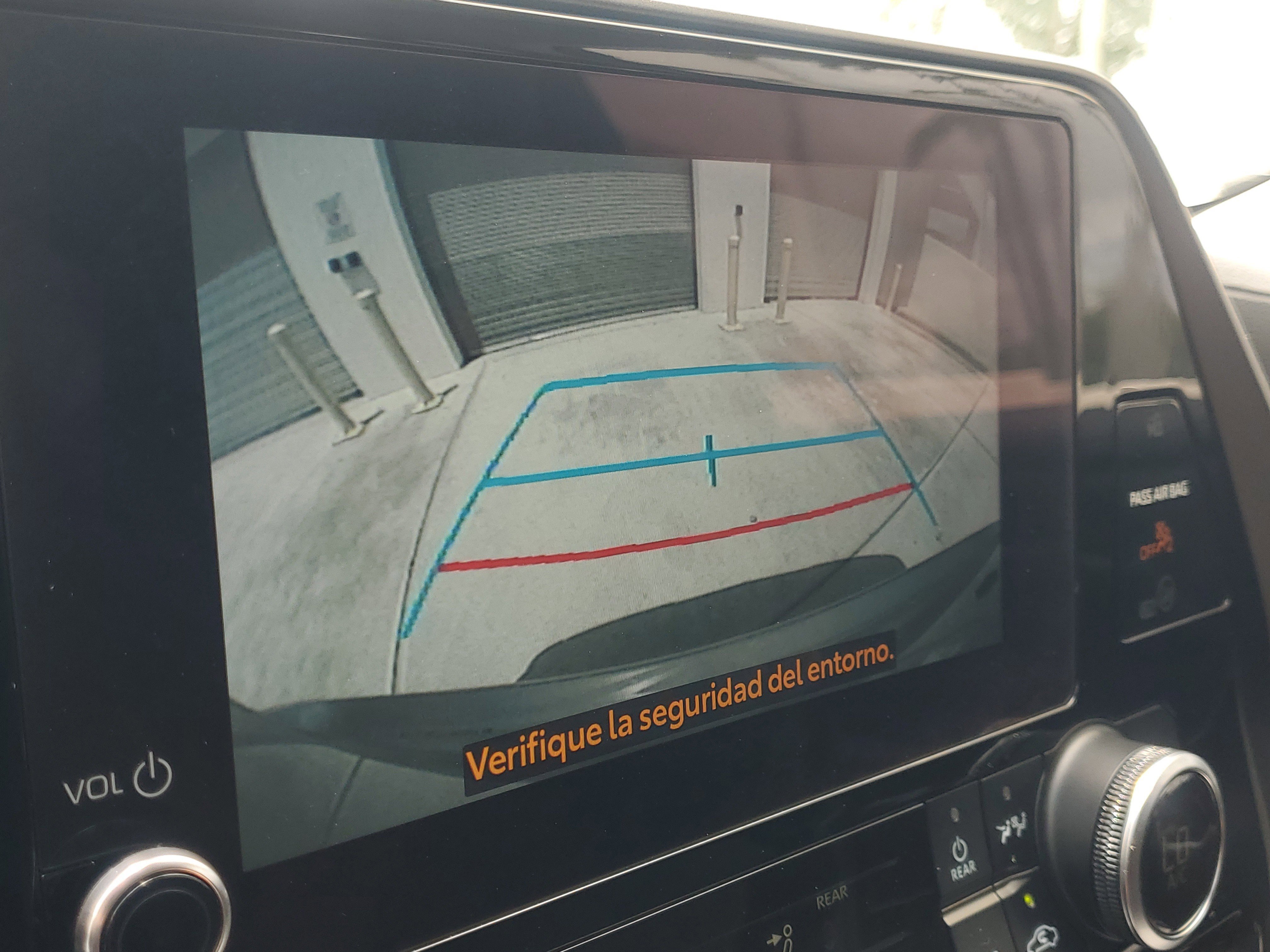 Certified 2024 Toyota Highlander LE FWD image 29