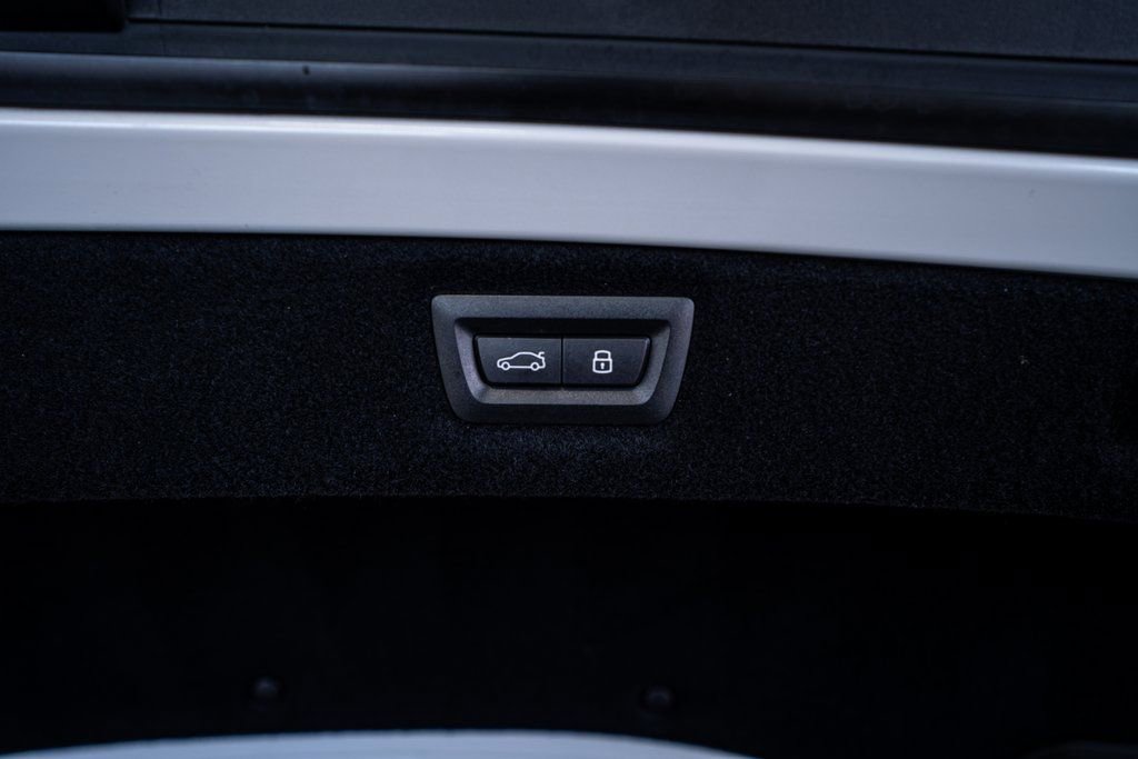 Used 2025 BMW 840i Coupe w/ M Sport Professional Package image 58