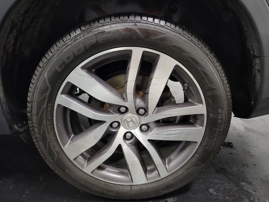 Used 2018 Honda Pilot Touring image 10