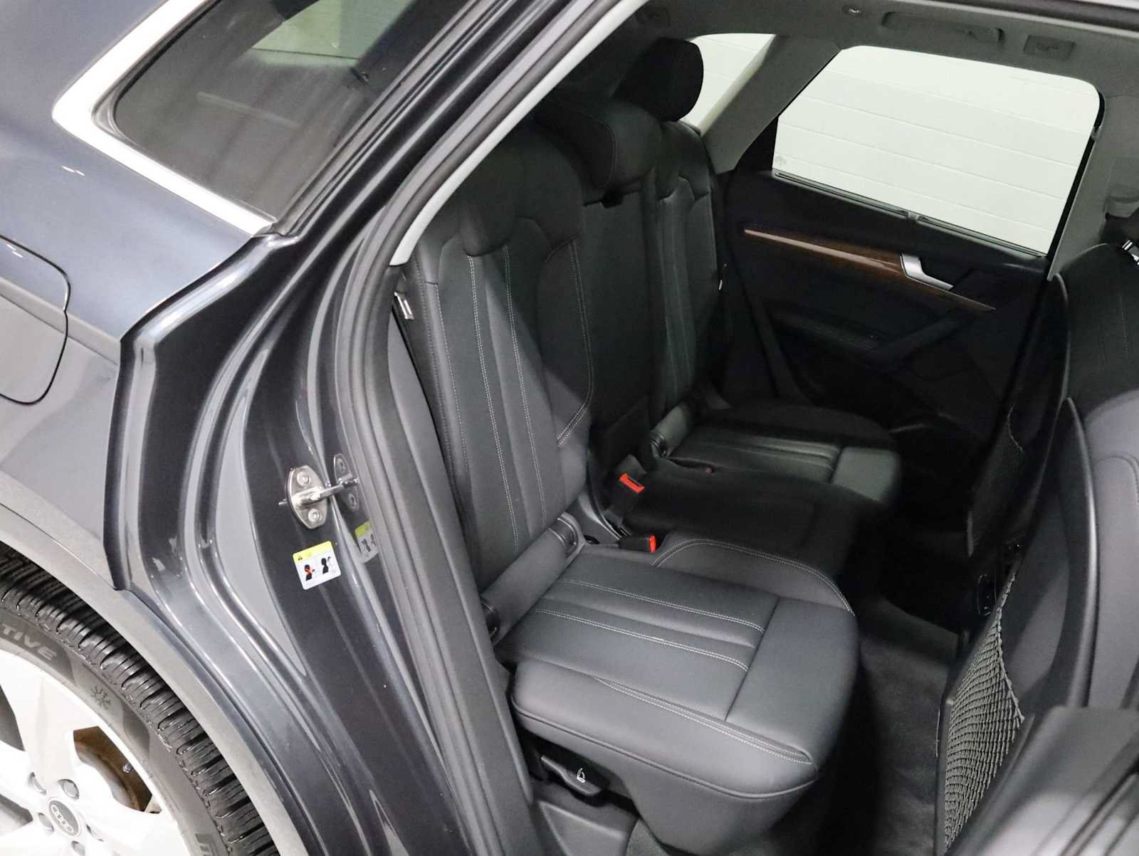 Used 2021 Audi Q5 Prestige w/ Prestige Package AWD/4WD image 35