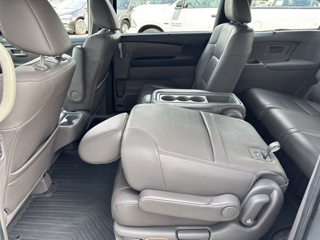 Used 2011 Honda Odyssey Touring image 25