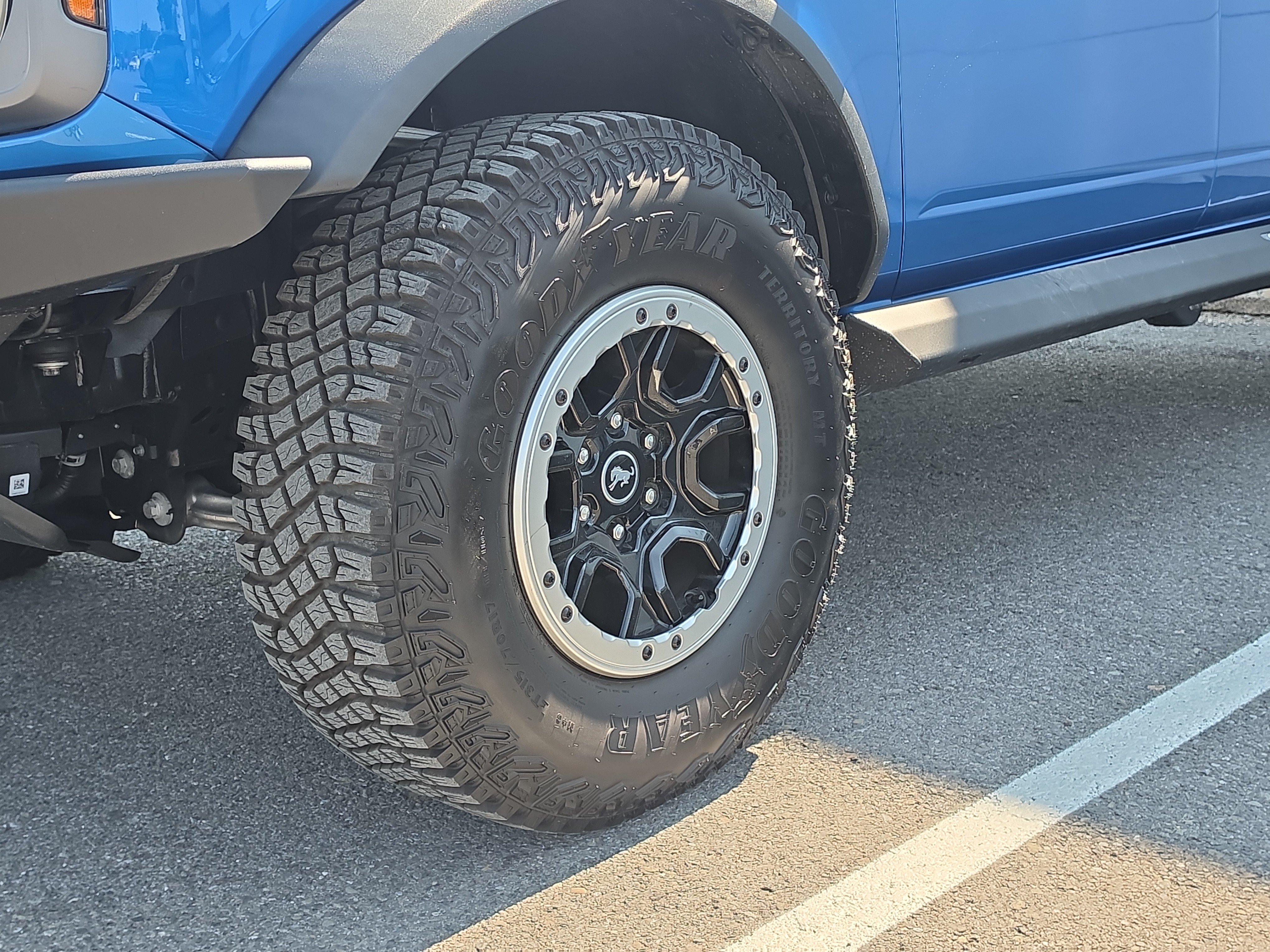 Used 2025 Ford Bronco Badlands AWD/4WD image 11