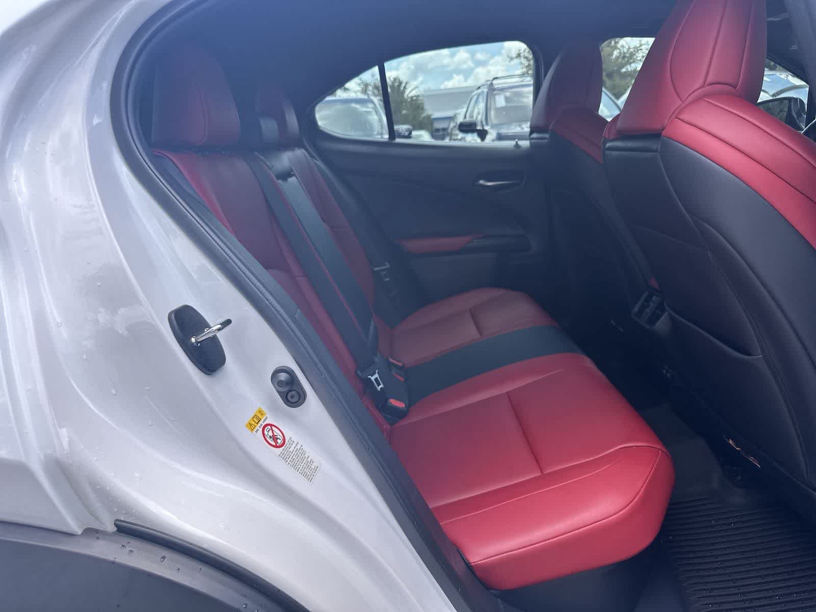 Used 2019 Lexus UX 250h F Sport w/ F Sport Premium Package AWD/4WD image 16