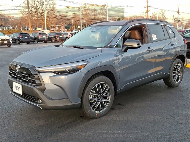 New 2026 Toyota Corolla Cross XLE image 3