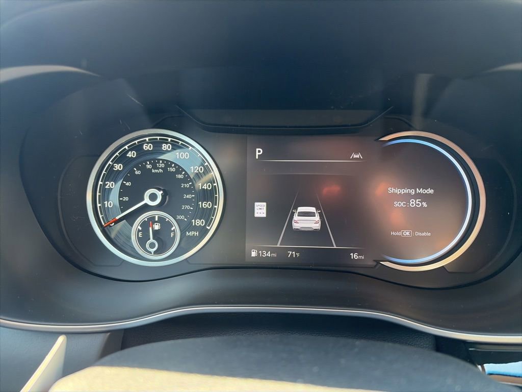 New 2026 Genesis G70 2.5T Prestige AWD/4WD image 17