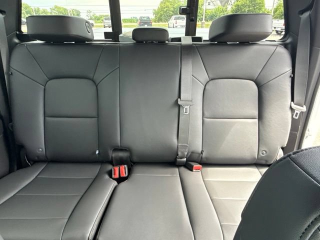 New 2026 Chevrolet Colorado W/T w/ WT Custom Package RWD image 22