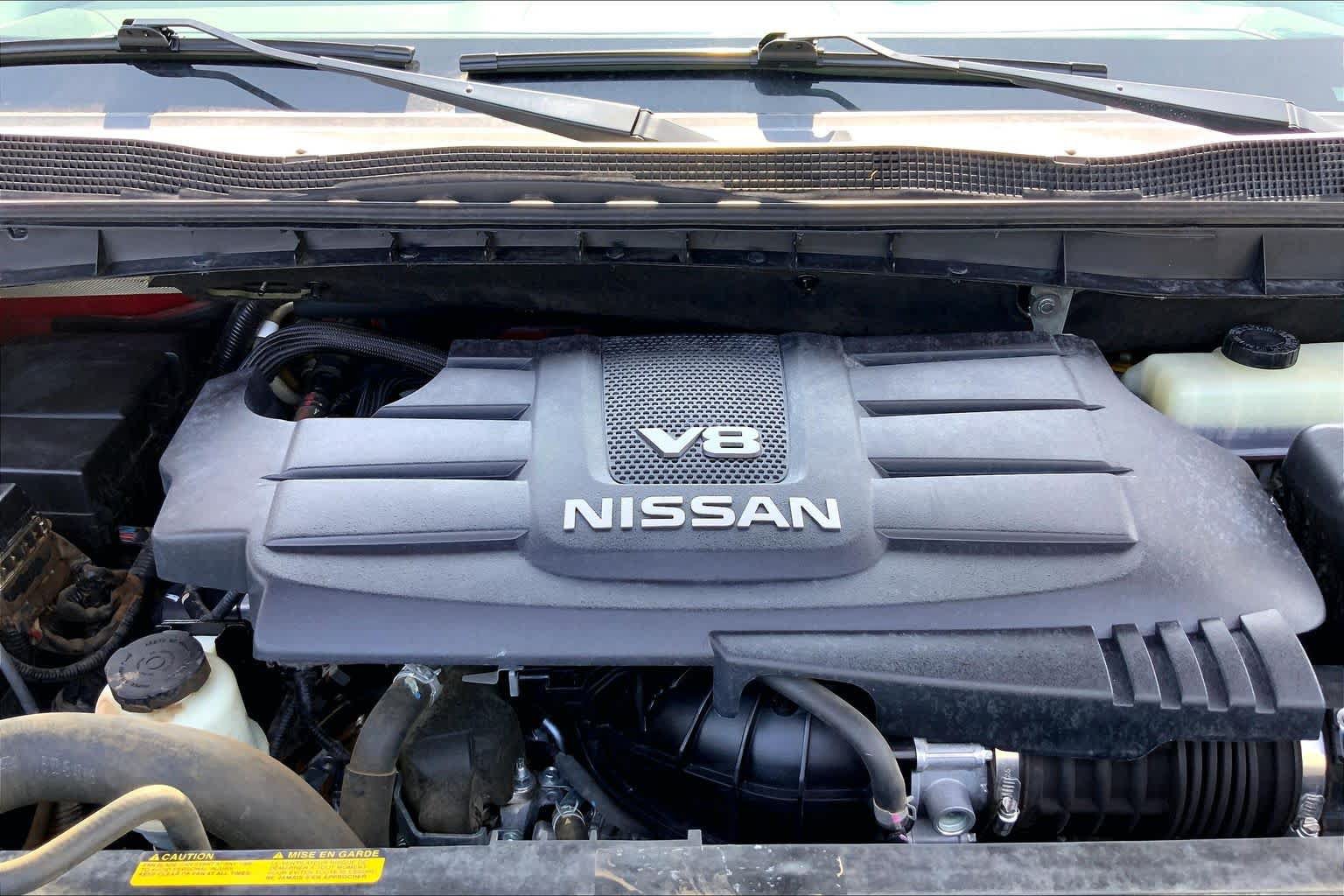 Used 2017 Nissan Titan SV RWD image 32