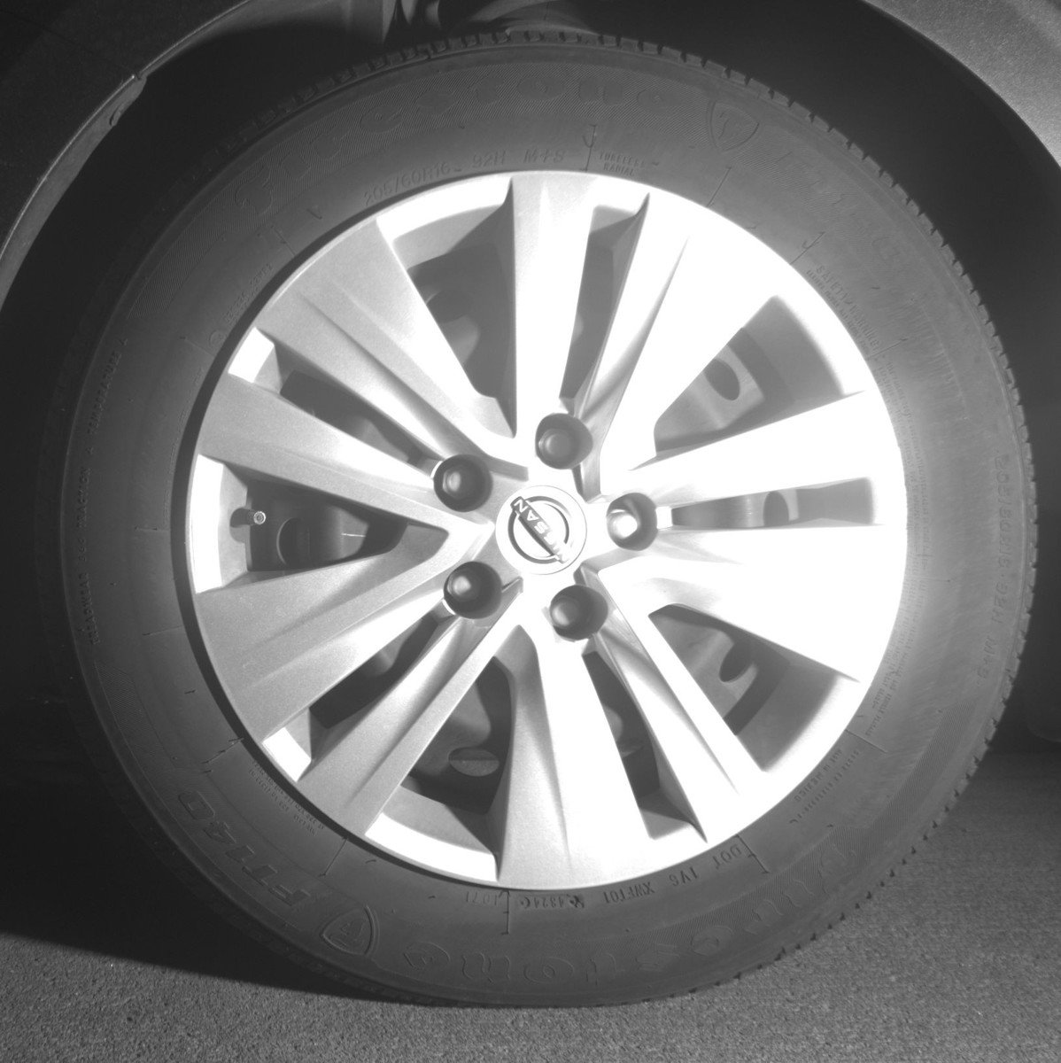 Used 2025 Nissan Sentra S FWD image 12