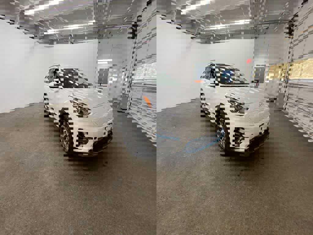 Used 2022 Kia Niro EX w/ Cold Weather Package image 8