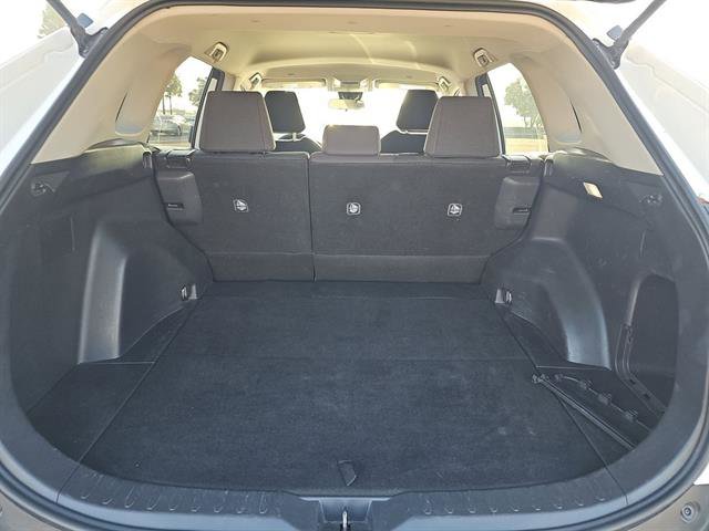 Used 2024 Toyota RAV4 LE image 14