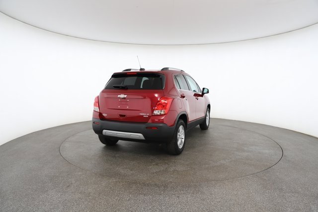 Used 2015 Chevrolet Trax LT w/ LT Sun and Sound Package image 16