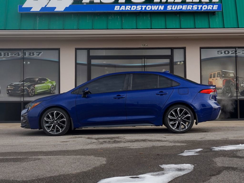 Used 2022 Toyota Corolla SE w/ SE Premium Package image 5