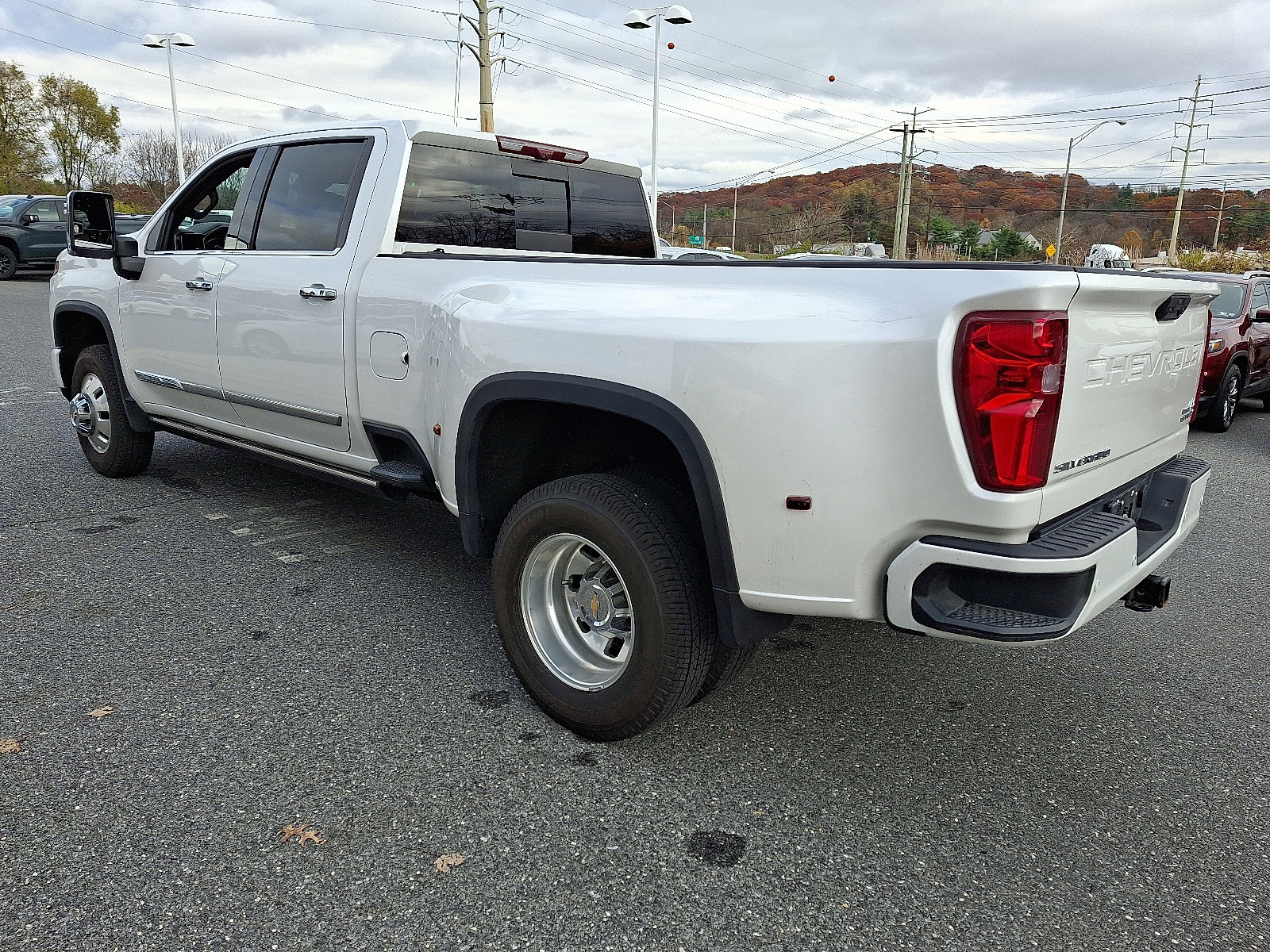 Certified 2024 Chevrolet Silverado 3500 High Country w/ High Country Premium Package image 4