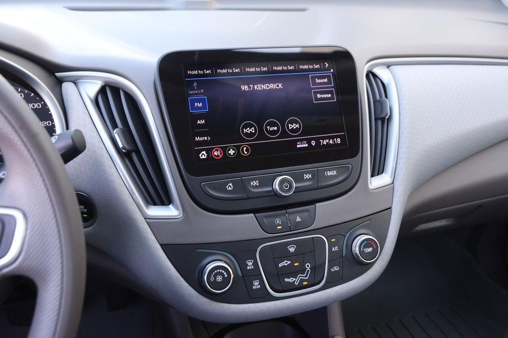 Used 2020 Chevrolet Malibu LS FWD image 15